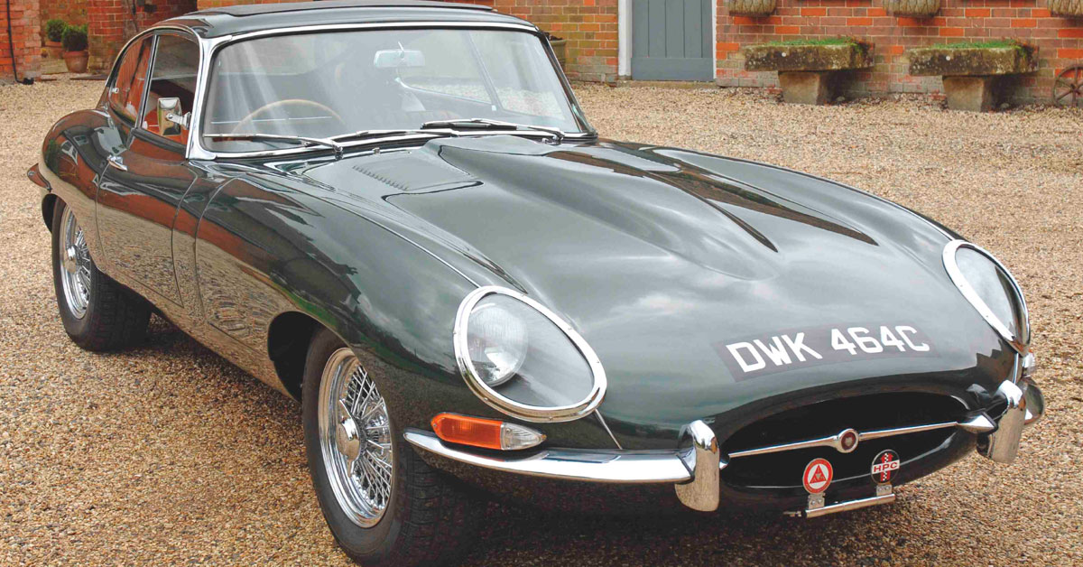 Classic test - Prince Michael's E-type princely desert